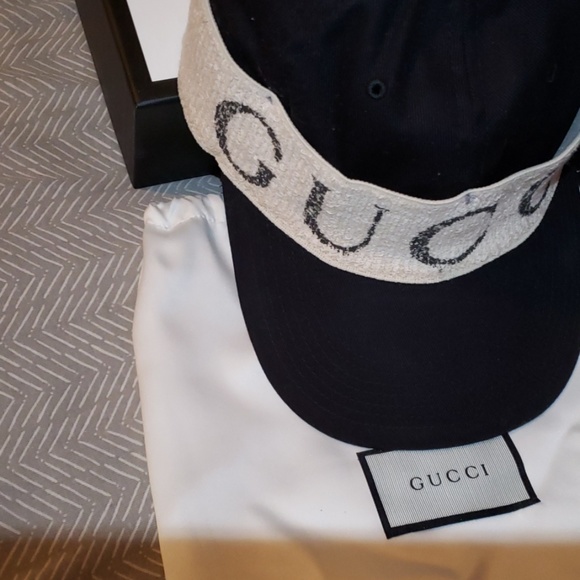 Gucci hat - Picture 2 of 4